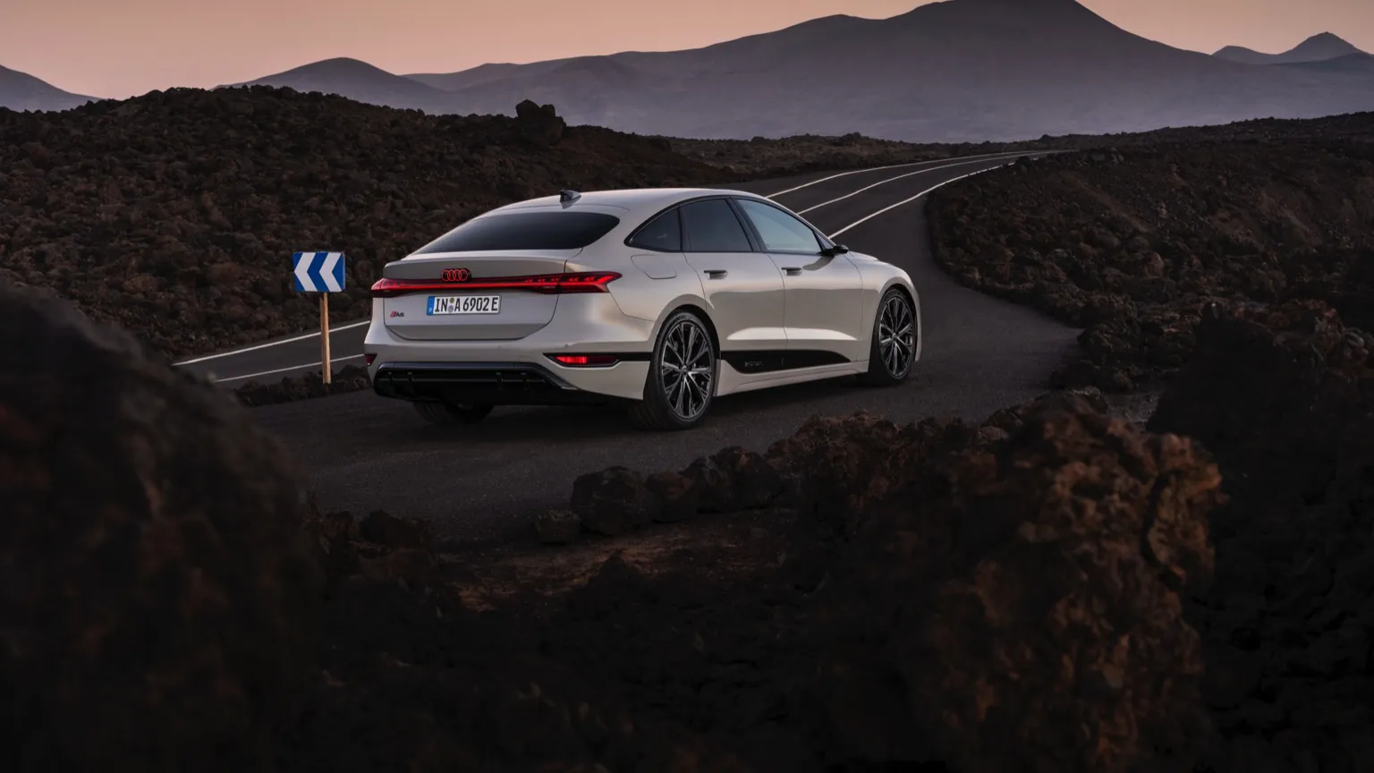 Auto Audi A6 Sportback e-tron performance