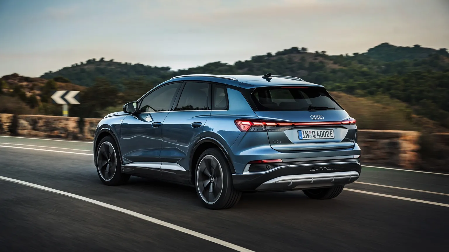 Auto Audi Q4 e-tron 45 (MY24-26)