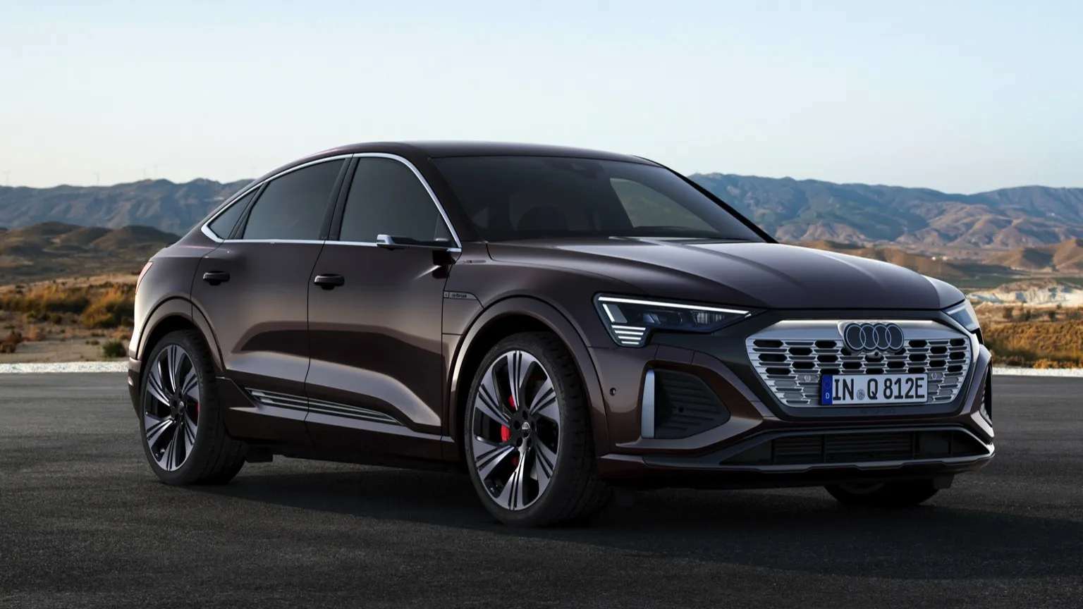 Auto Audi Q8 e-tron Sportback 50 quattro