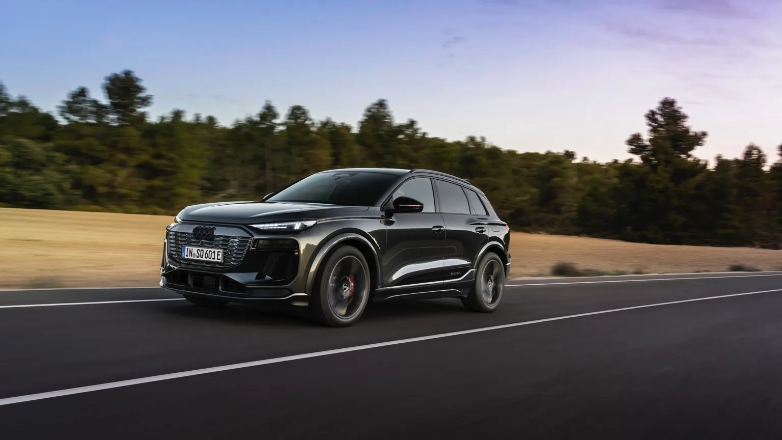 Auto Audi SQ6 e-tron 