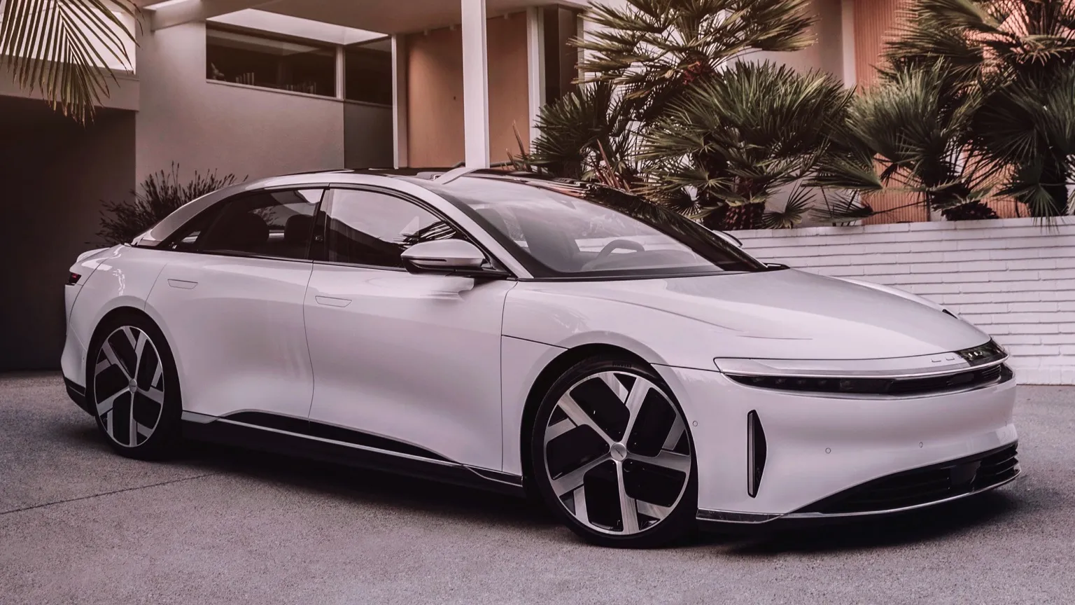 Auto Lucid Air Pure RWD