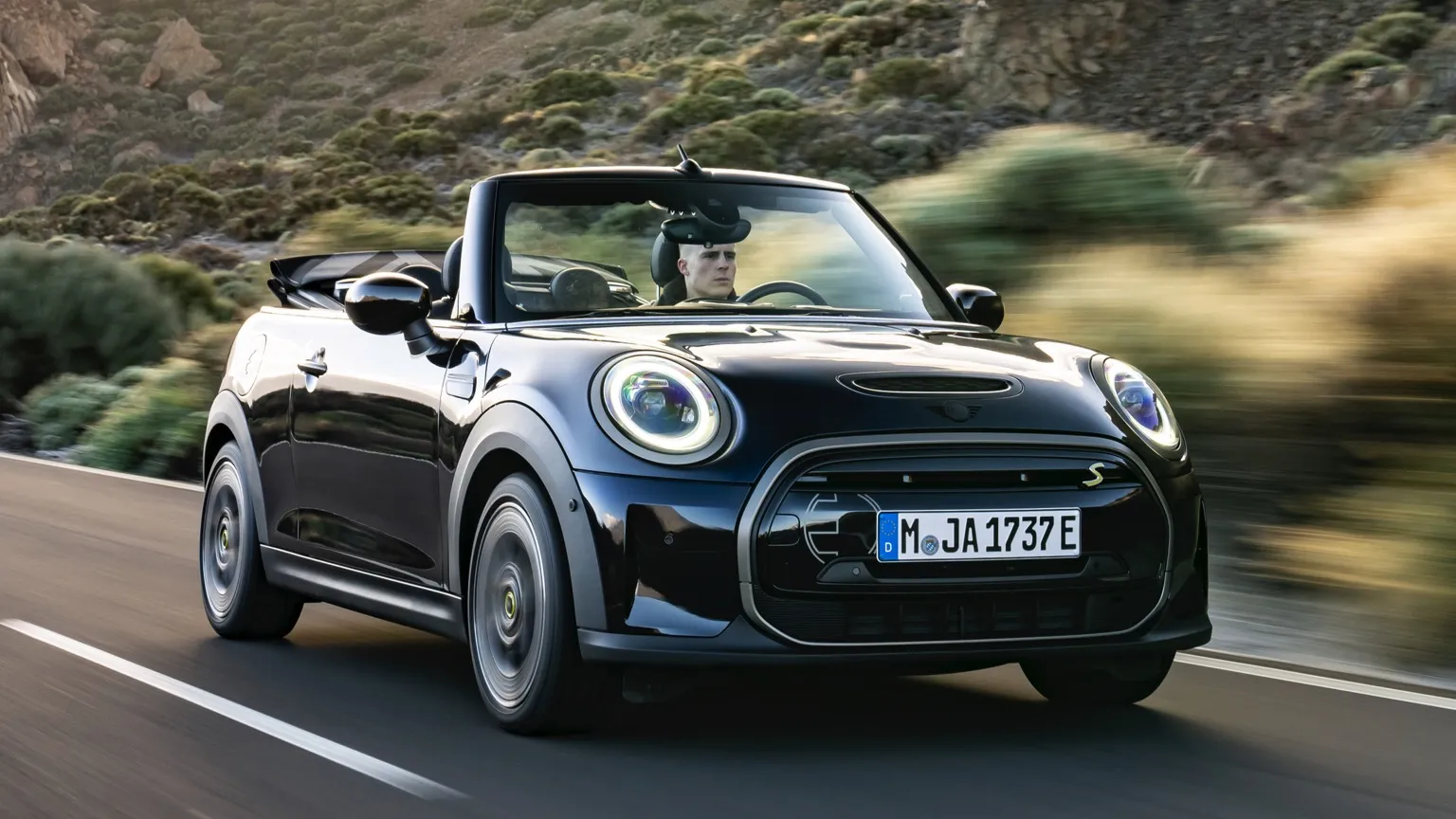 Auto Mini Cooper SE Convertible