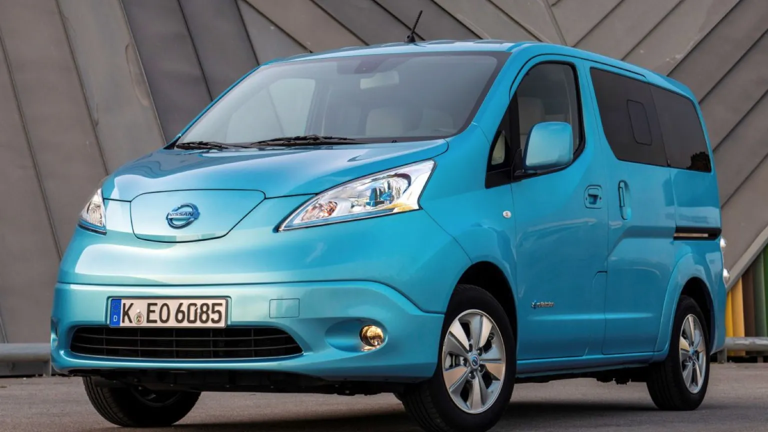 Auto Nissan e-NV200 Evalia 