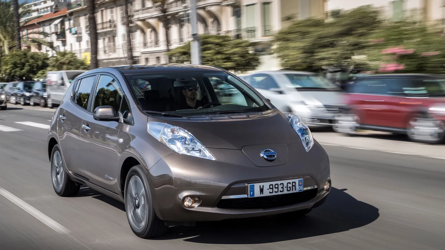 Auto Nissan LEAF 30 kWh (MY15-17)