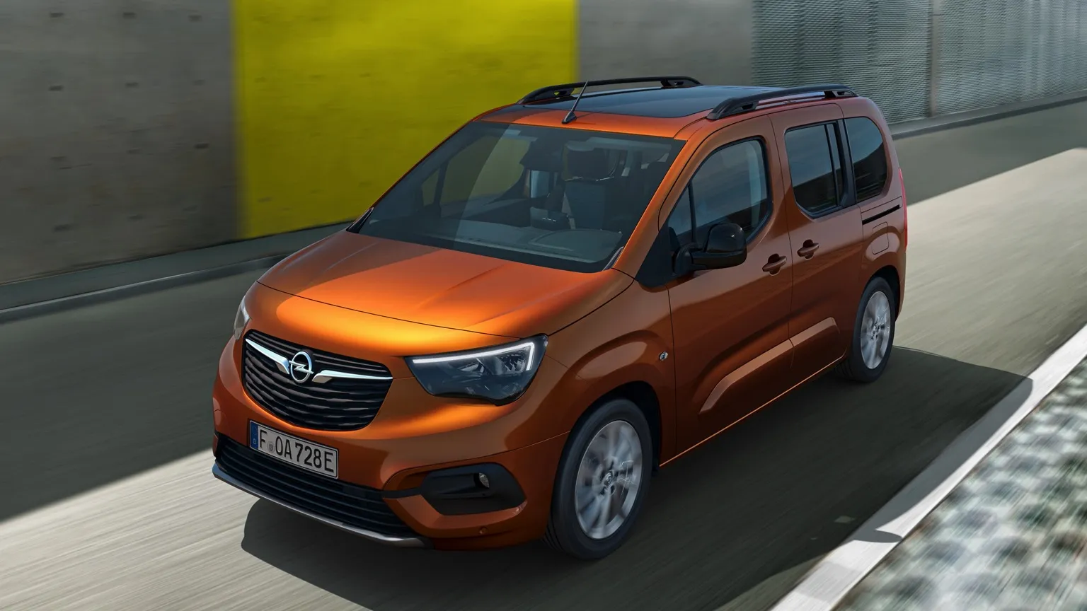 Auto Opel Combo-e Life 50 kWh