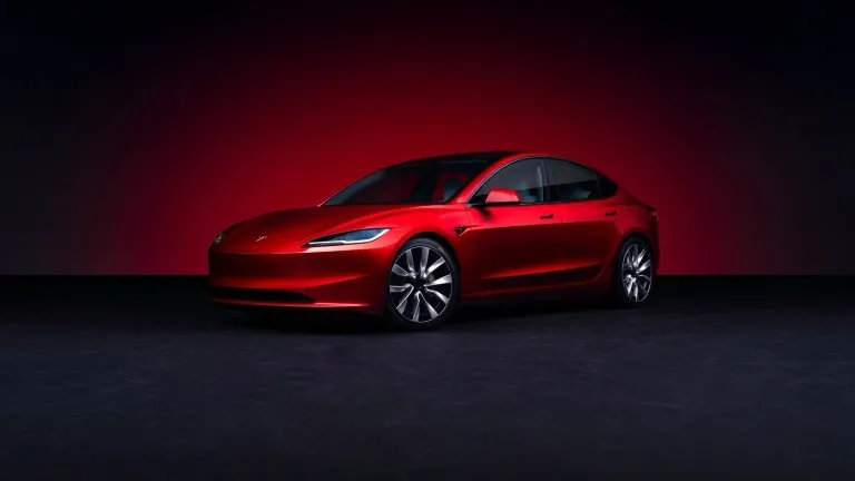 Auto Tesla Model 3 